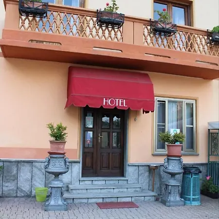 Lion Hotel 3*