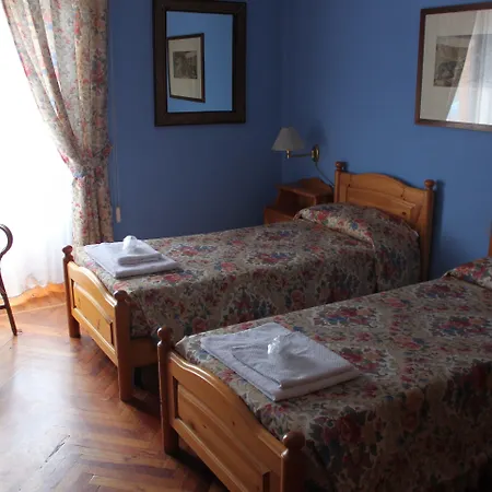 Hotel Lion 3*