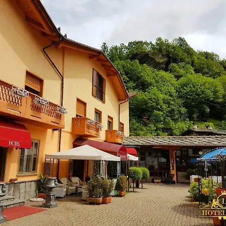 Hotel Lion 3*