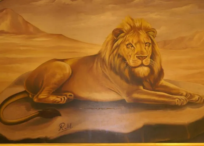 Hotel Lion